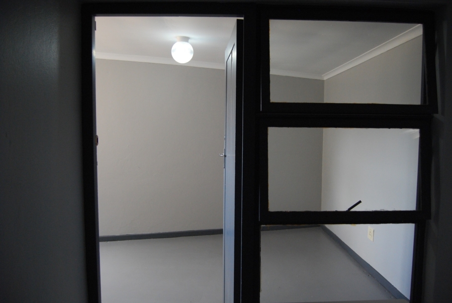 To Let commercial Property for Rent in Vredenburg Western Cape